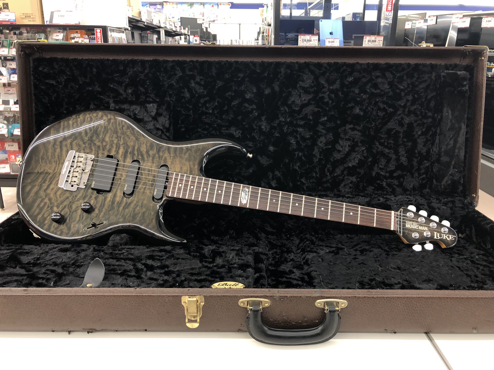 MUSICMAN LUKE Ⅱ BFR QUILT