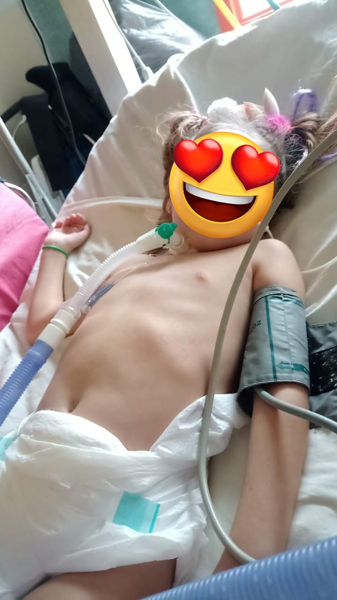 AnyColazo's tweet photo. Jhoselin es de Buenos.Aires esta internada necesita este equipo para salir de alta Lo busco pero no logro conseguir el q me.provee los.equipos de oxigeno me dijo q es muy caro. No puede ser otro Bipap es para traqueo ayudan con un.rt a ver si alguien  tiene? https://t.co/NGAZtzgz12