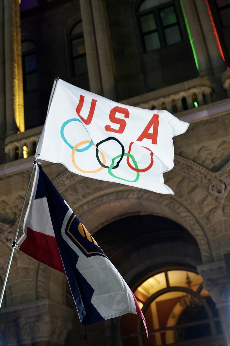 GovCox's tweet photo. Back at home Utahns are celebrating the Olympics returning to our state in 2034 in downtown SLC. Utah is ready. #LetsGo! https://t.co/QtRTTEgaip