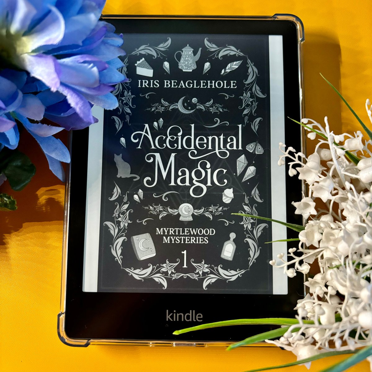 Magic, mystery, and tea 🫖

I'm always on the lookout for new cosy fantasy, and was very excited to see Accidental Magic by Iris Beaglehole on KU this weekend. Hoping to dig into this before recording the next Turn The Page #podcast episode. 

Without spoilers, have you read it?