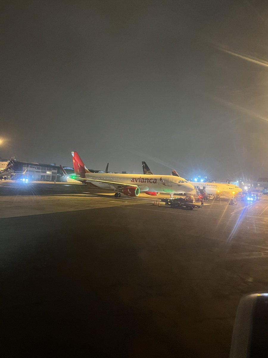 rouesoue's tweet photo. 🇲🇽Mexico Day1→🇵🇪Peru
I arrived in Lima!
I'm in Peru!!
#VKLATAMTOUR
#ビッケブランカのおかげ旅
#Worldfly #instead_of_you https://t.co/wEAHR5UD5y