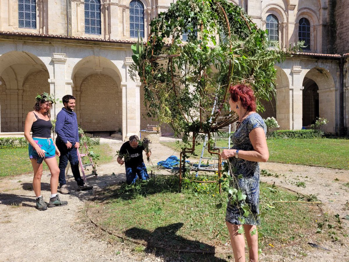 DÉCROISSANCE LE FESTIVAL tweet media