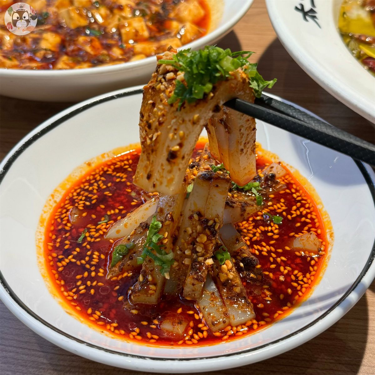 foodblogbkk's tweet photo. มูฟออนจากร้านนี้ไม่ได้เลยย อร่อยมากอยากกินทุกวัน🥹 ปลาต้มผักกาดดอง ชามโคตรใหญ่แบบกาละมัง ซุปจะออกเผ็ดชา มีความเปรี้ยวจากผักกาดดองเบาๆ ซดได้เพลินๆ😋 อีกเมนูที่ต้องสั่งคือเส้นบุกเสฉวน ออกกรึบๆ อร่อยยย! ร้าน Taier, CTW ชั้น 7 @aroii https://t.co/wJxQLNhH4a