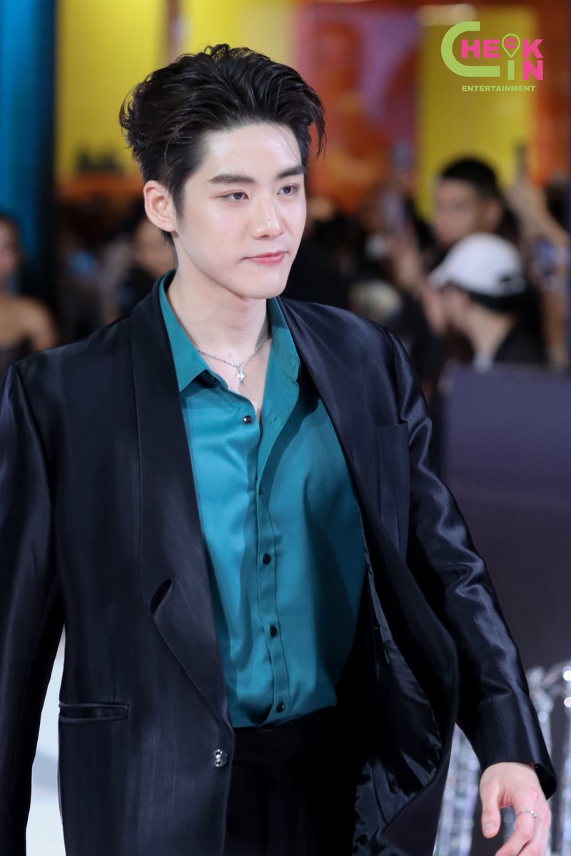 Checkin_ent's tweet photo. หล่อเท่ห์สุบๆ “เล้ง ธนพล” ร่วมเดอนแฟชั้นโชว์ ในงาน Watsons 28th Anniversary ฉลองครบรอบ 28 ปี วัตสัน พร้อมมอบความสุขให้กับทุกคน ✨🎉💚

Watsons x Leng 
#watsonsth #watsons 
#Watsons28thanniversary 
#LengThanaphon #เล้งธนพล https://t.co/vIvTDXy7Yf