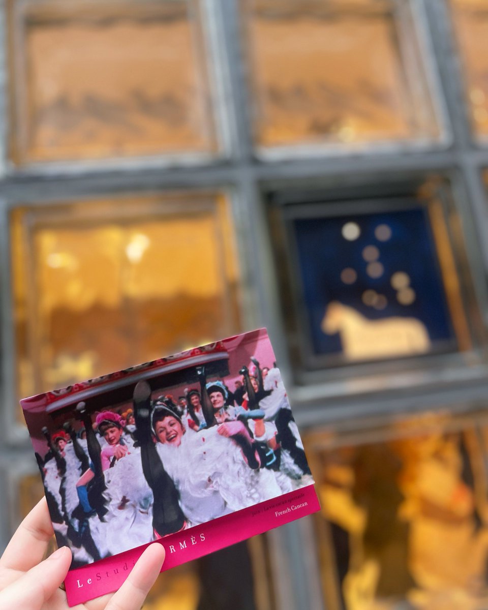 2shiFtmusic's tweet image. 念願の！銀座メゾンエルメス
プライベート・シネマ「ル・ステュディオ」📽️

エルメスの建物内で映画を観るという贅沢さを
一度味わってみたかったんですが、なかなか観たい作品に巡り合わず…。

ようやく「これだ」という作品が上映になったので、いざ初訪問♡

#LeStudio #ルステュディオ