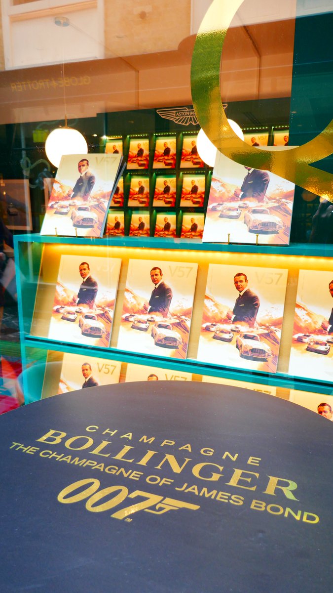Mark0Connell's tweet photo. ASTON MARTIN presents HOUSE OF Q is only in London for the next couple or so weeks. So enter that web of GOLDFINGER sin...and fizz...and a Burlington Arcade celebration of a vital Bond bullet...
https://t.co/Nd2jvKcE4a
#HouseofQ #Goldfinger #60ldfinger #JamesBond #AstonMartin https://t.co/bc2vO7Bfw3