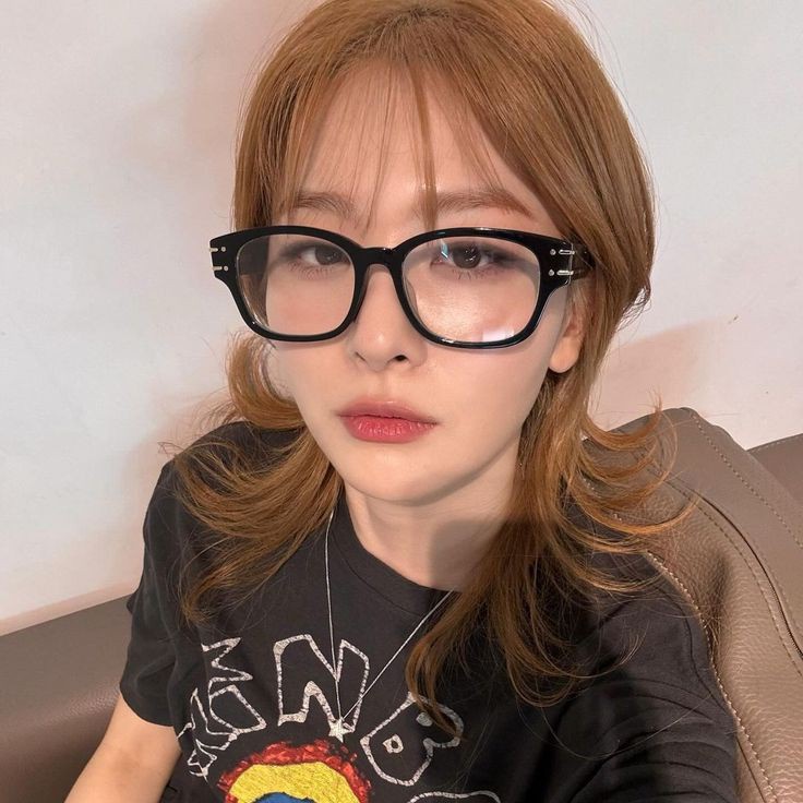 seulgi pics tweet media