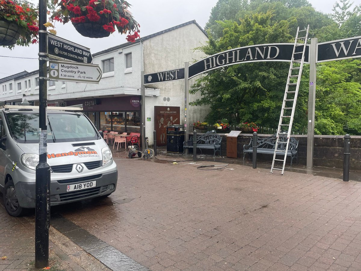 Milngavie tweet media