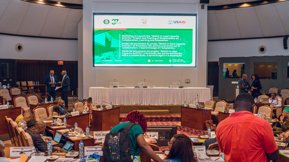 OoasWaho's tweet photo. This initiative aims to strengthen health leadership across West Africa. #HealthLeadership #WAHO37 #CLALomé https://t.co/A6XKkxeX46