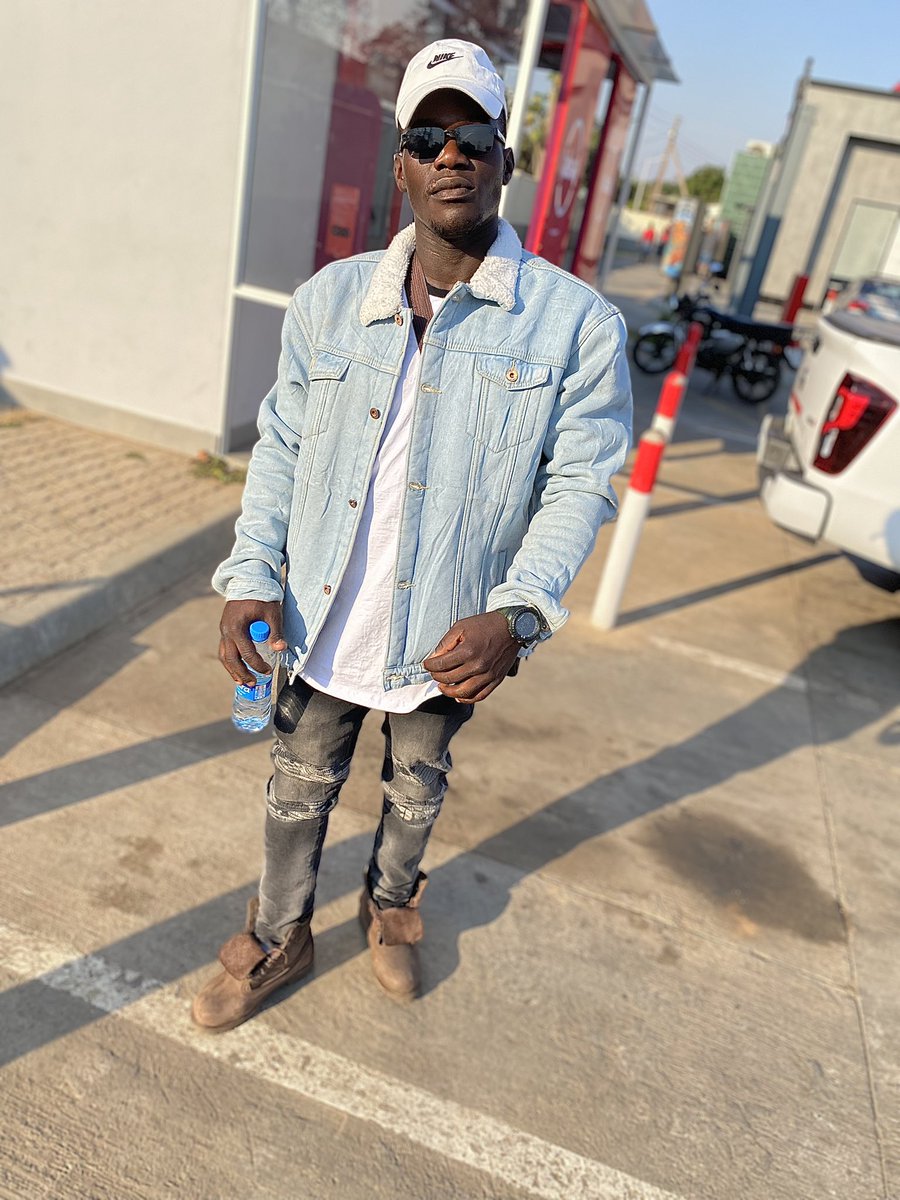 CiscoBlockboy's tweet image. Surviving is winning 🫱🏾‍🫲🏻