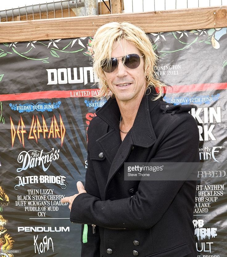 MyFavBassist tweet picture