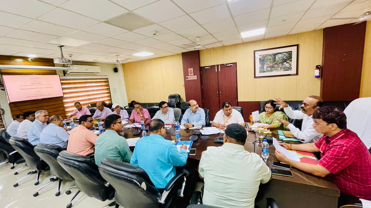 bsbb_bihar's tweet photo. State Biodiversity Plan Framework Document तैयार करने के लिये कृषि, पशुपालन एवं मतस्यिकी, पर्यावरण एवं वन विभाग के मनोनीत पदाधिकारियों तथा इन विषयों के अनुसंधान और अकादमिक संस्थानों के विशेषज्ञों के कार्यदल की पहली बैठक 23.07.2024 को सम्पन्न हुई। #BSBB https://t.co/CKIw4MwNX4