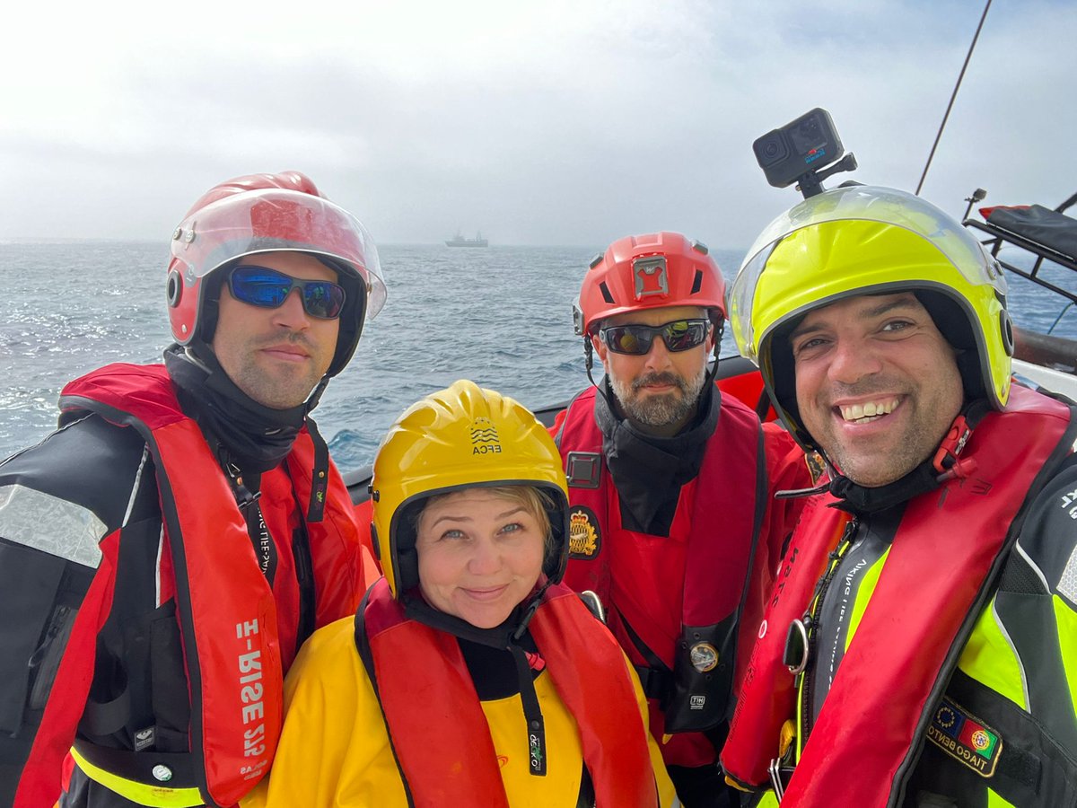EFCA_EU's tweet photo. 🌊 Breaking Waves: Updates from Our Inspectors at Sea
⛴️ #OceanProtector’s latest patrol featured inspectors from Portugal, Poland & Canada. 🇨🇦🇵🇹🇵🇱
📸 The pictures were taken during an inspection of a fishing vessel in NAFO waters. 🐟
#WeCoordinate #NorthWestAtlantic https://t.co/Jg2vjt7bSi