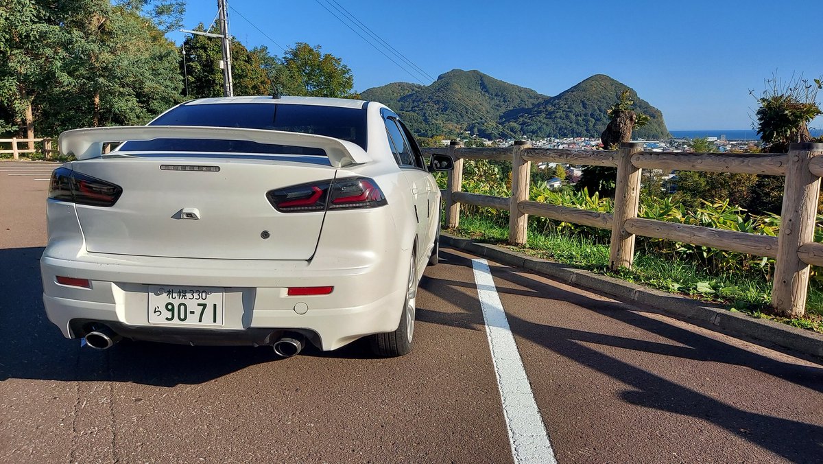 hide_maths1213's tweet photo. #自分の愛車のけしからんSiriを晒せ
リア周りは社外テールとエンブレムを外しただけです!
#ギャラン
#ギャランフォルティス
#ギャランフォルティスラリーアート
#ラリーアート
#CY4A
#三菱
#ミツビシ
#MITSUBISHI https://t.co/dovaFC9UkP