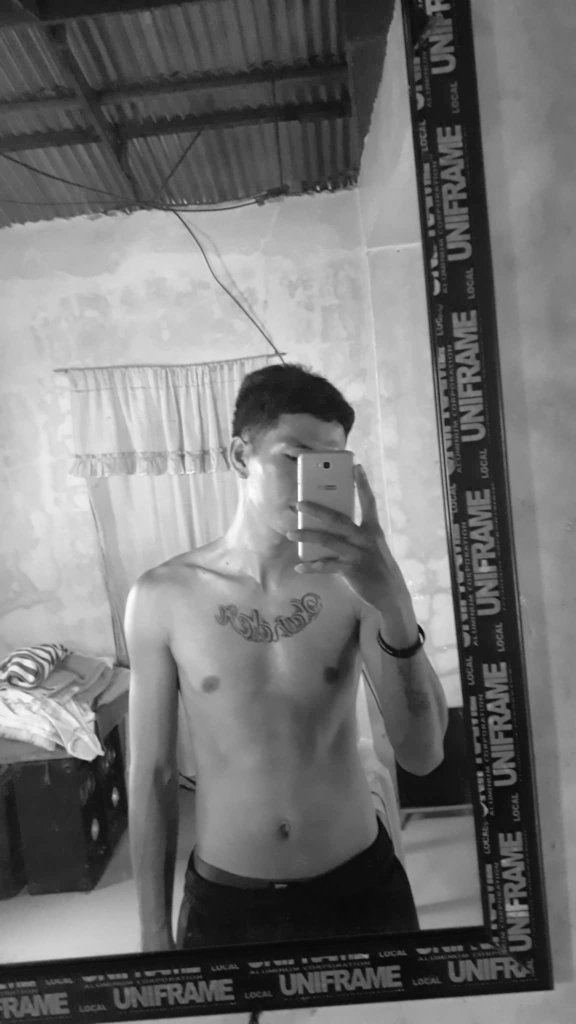 Smoker303's tweet photo. Straight for Hire!
Book nyo na tropa ko.
He is from dagupan city.
He badly need funds and painitin Ng katawan nya.
Dm me for details ..
#alterdagupan
#alterpangasinan https://t.co/vEUn4Jxe6Z