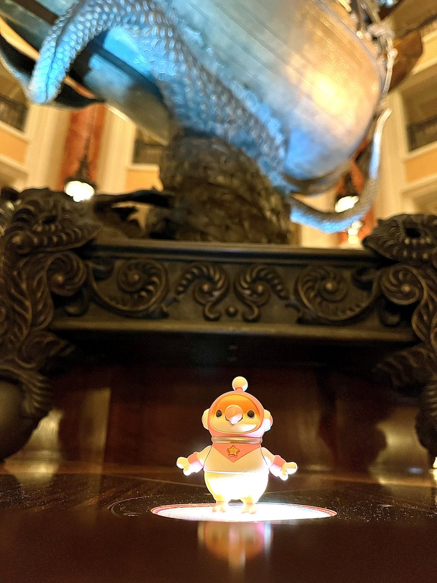orihaner's tweet photo. ミラコスタの部屋からフロントへテレポーーート。

秘密結社おとりさんズ製作
nao'さん @otorisama_ 

#秘密結社おとりさんズ
#mochimochi https://t.co/JhJQNPiYzn