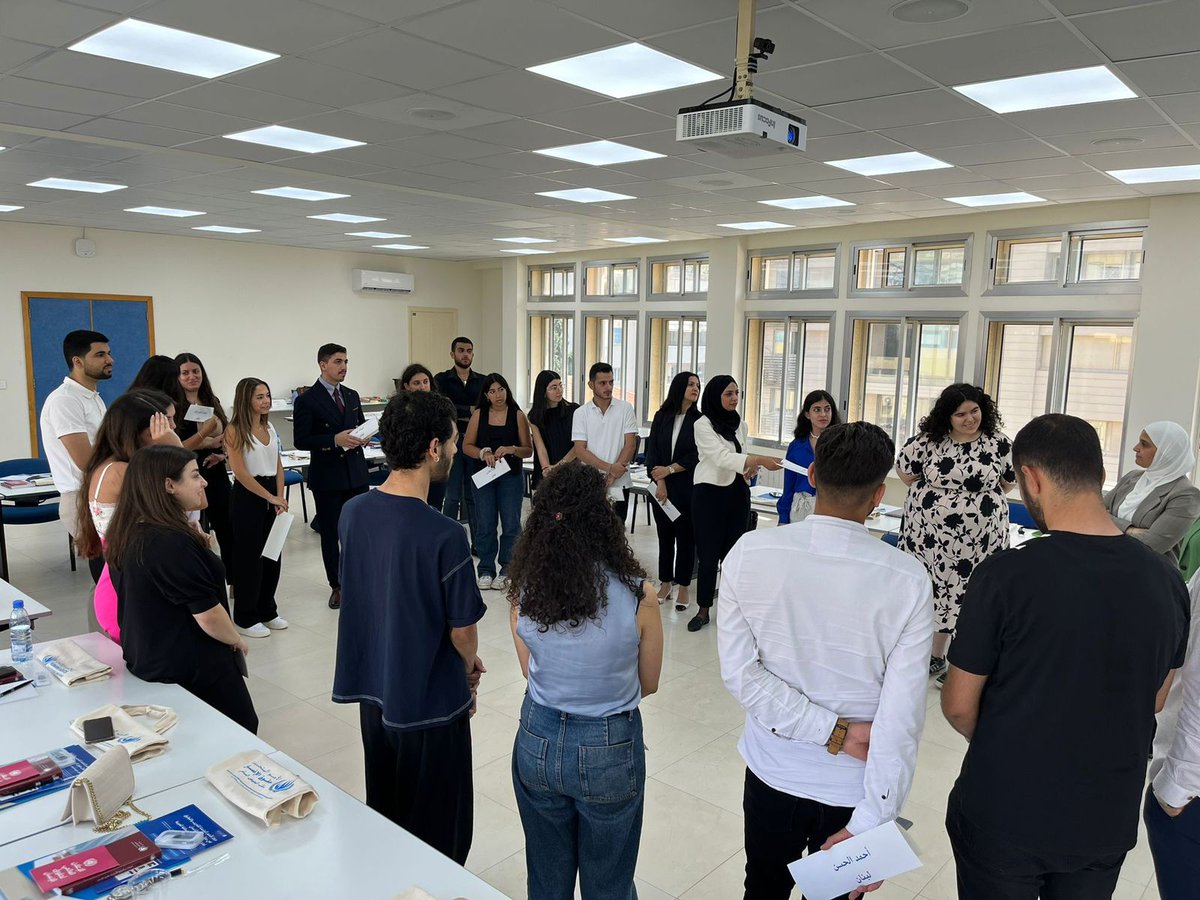 AUF_MoyenO's tweet photo. Ouverture de l'école d'été organisée par @UNtraining et @USJLiban.
Le soutien du projet #FSPI « Renforcement de l'accès au droit de populations vulnérables » a permis la participation de 13 étudiants cliniciens des établissements partenaires du projet du🇱🇧🇯🇴🇵🇸🇮🇶🇪🇬.
@francediplo https://t.co/GlZRXAp2ra