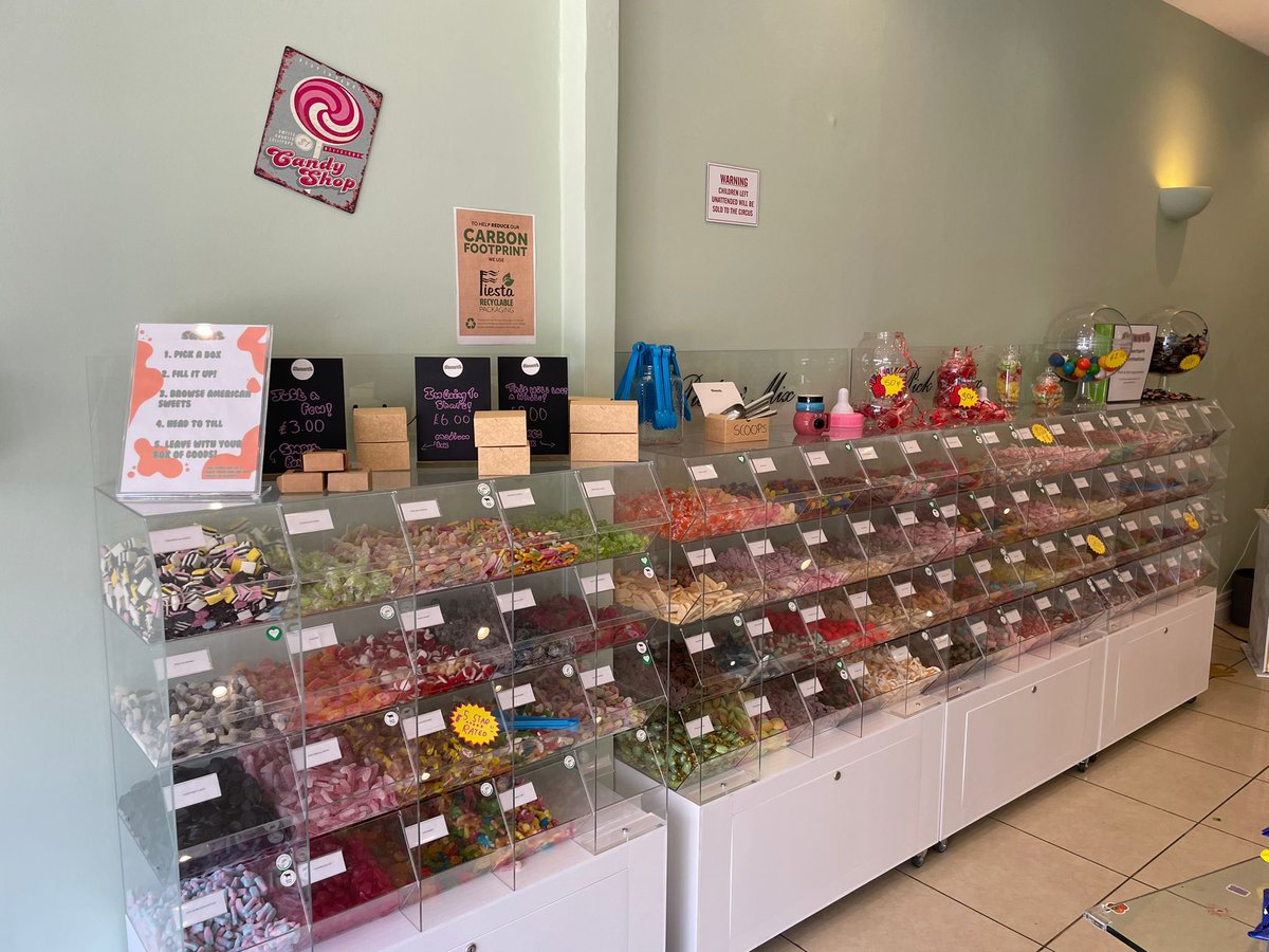 Deben Travel tweet media