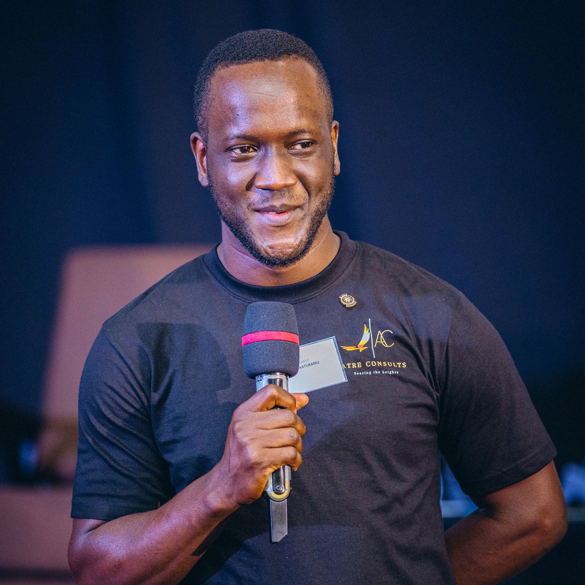 romantick_ug's tweet photo. Professional photos are a game-changer for personal branding today. 

They convey authenticity, ensure consistency across platforms, highlight your unique personality, and help you stand out.

Let us enhance your personal brand!  Reach out to us at  🌐 https://t.co/Gz67dYMum4 https://t.co/7mfeOm0Bm2