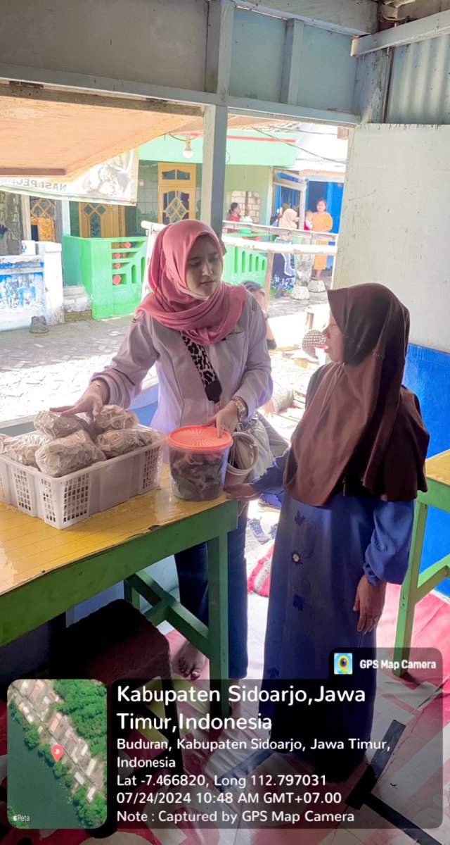 nadiaafathma's tweet photo. Rabu (24/07), Nadia F, Luhkan #Sidoarjo, di Ibu Suyati Dsn. Kepetingan Kec.Buduran, melaporkan #produksi Krupuk Udang sebanyak 8kg, harga jual Rp. 70.000/kg #GiatLuhkanSatminkalBWI #LuhLapor @bppsdm_puslatkp @bppsdm_bp3bwi https://t.co/aN9ASKFF8L