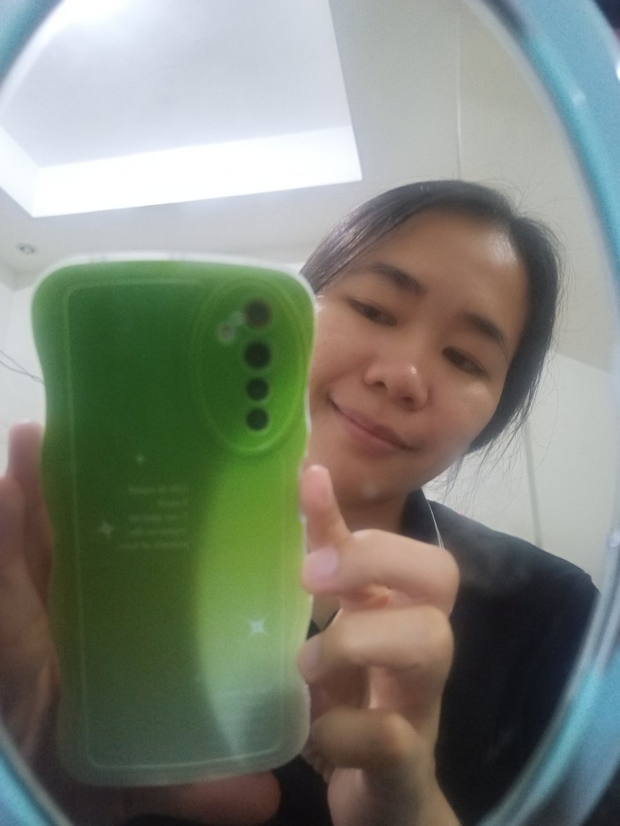 QuirkyAlone_xv's tweet image. 🤩 dumating na.. 🥰
i love it~ 🫶

feeling brand new talaga kapag new phone case 🤣
L: realme6
R: realme8pro