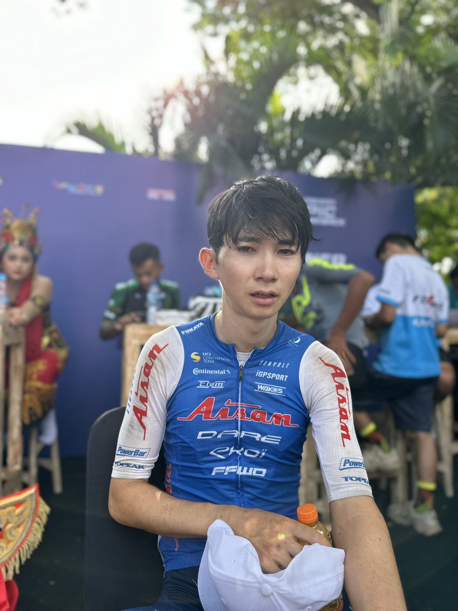aisanracingteam's tweet photo. 【レース速報】
TEBI(UCI 2.2)
St.3

石上優大が山岳ジャージを獲得！

この後表彰式です！ https://t.co/ebbXGnh57y
