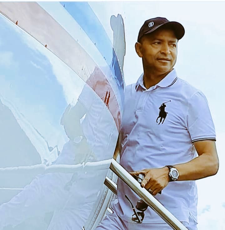 BululuNgoy's tweet photo. #RDC . Le vrai  homme qu'il nous faut  pour  le changement c'est le president @moise_katumbi l' homme à des actions palpables https://t.co/D6cnZ3xb9B