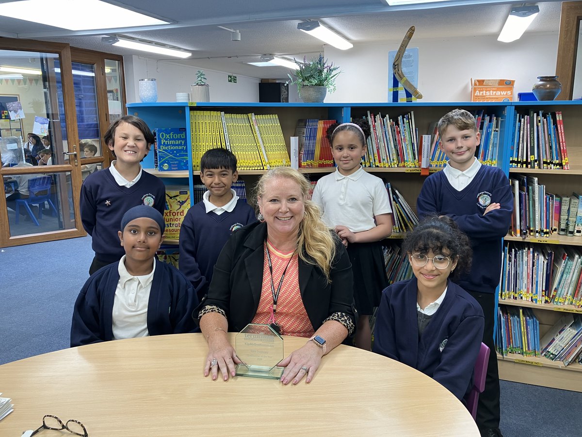 Congratulations Mrs Trethewy, winning Teacher of the Year Award <a href="/termtimes/">Term Times Magazine</a> #EducationAwards 
Dr Ian Young, CEO of Peterborough Keys Academies Trust said: “We are extremely fortunate as a Trust to have a Headteacher of Kate Trethewy's calibre."  <a href="/peterboroughtel/">Peterborough Telegraph</a> <a href="/PboroughMatters/">Peterborough Matters</a>