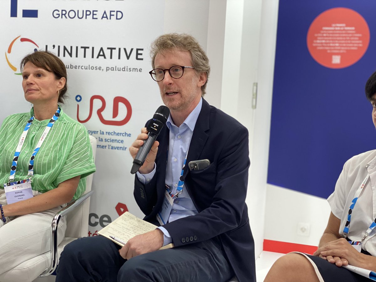 MedicinesPatentPool (@medspatentpool) on Twitter photo <a href="/AmprouAnne/">AMPROU Anne-Claire</a> <a href="/UNITAID/">Unitaid</a> <a href="/agenceANRS/">ANRS Maladies infectieuses émergentes</a> <a href="/expertisefrance/">Expertise France</a> <a href="/ird_fr/">IRD.fr</a> <a href="/francediplo/">France Diplomatie 🇫🇷🇪🇺</a> <a href="/BokkYakaar/">Bokk Yakaar</a> 🎙️<a href="/eburrone/">Esteban Burrone</a> du MPP explique que le MPP contribue à la réponse contre l’épidémie du VIH/sida en accélérant l’accès aux médicaments essentiels dans les pays à revenu faible et intermédiaire en négociant des licences volontaires avec les laboratoires innovants ce qui permet ensuite <a href="/AmprouAnne/">AMPROU Anne-Claire</a> <a href="/UNITAID/">Unitaid</a> <a href="/agenceANRS/">ANRS Maladies infectieuses émergentes</a> <a href="/expertisefrance/">Expertise France</a> <a href="/ird_fr/">IRD.fr</a> <a href="/francediplo/">France Diplomatie 🇫🇷🇪🇺</a> <a href="/BokkYakaar/">Bokk Yakaar</a> 🎙️<a href="/eburrone/">Esteban Burrone</a> du MPP explique que le MPP contribue à la réponse contre l’épidémie du VIH/sida en accélérant l’accès aux médicaments essentiels dans les pays à revenu faible et intermédiaire en négociant des licences volontaires avec les laboratoires innovants ce qui permet ensuite