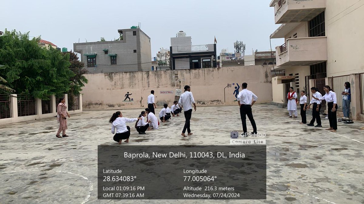 SHD_COLLEGE's tweet photo. SHDCHE organised sports activity to highlight the importance of sports for daily life. The goal of this competition is to promote physical fitness, feeling of corporation and healthy lifestyle through different types of physical activities. #shdche #sports #SCERT #students https://t.co/HglfXWFHRe