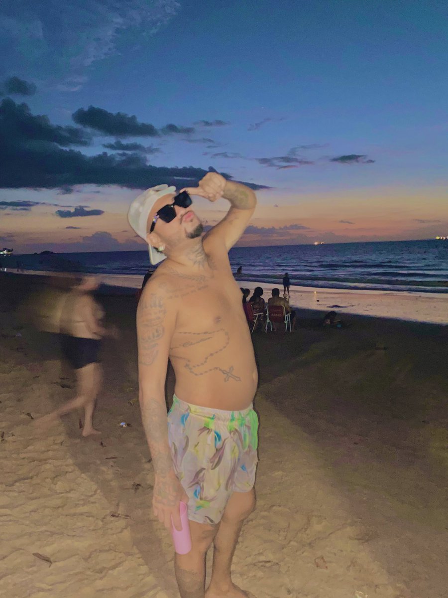 LindosoDavid's tweet photo. Praiou 🏖🌊☀️ https://t.co/5s1WqRviOj