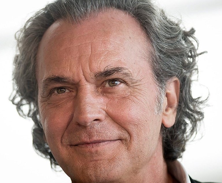 Larry Walters tweet media