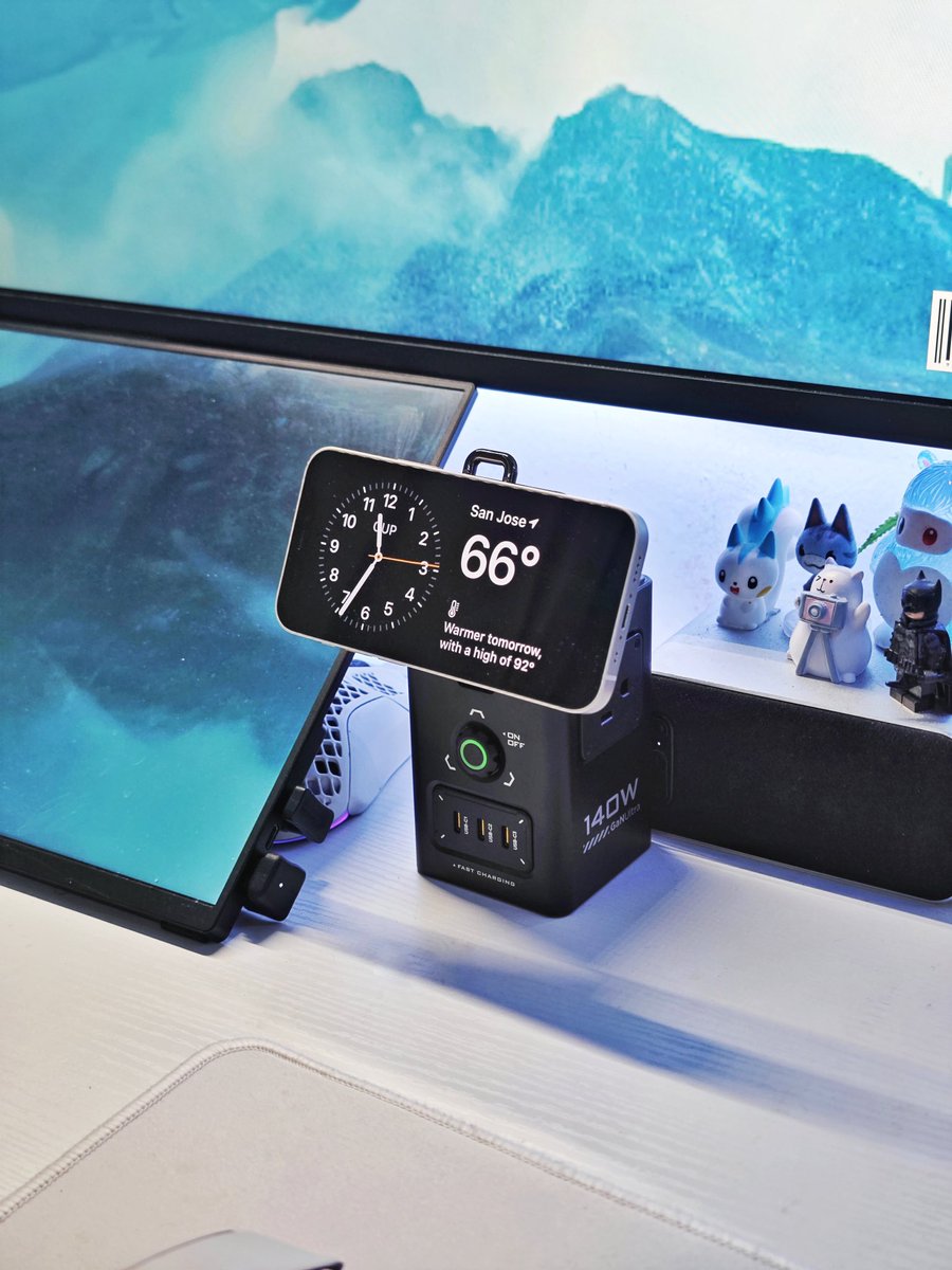 pisenglobal's tweet photo. Transform your desk with the kf27 charger⚡️
Multiple ports, stylish iPhone stand using standby! 🔋💼 
Stay charged, stay organized, and stay stylish! 

#Pisen #kickstarter #standby #pisen140WMegaChargingHub #megsafecharger #technolovers #PowerUpYourLife #TechInnovation https://t.co/taIIkaWX0z