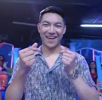 D_marianne23's tweet photo. Apakafresh ohh! Thank youu so much for being our sunshine as always D!! Kumpleto na naman ang araw namin dahil sa'yo!! Keep safe always and stay dry!! Ingat ka palagi!! See youu again tomorrow!! We love youu always D!!
#DARREN @Espanto2001
#ShowtimeToHaveFun https://t.co/YAjD9PAEKf