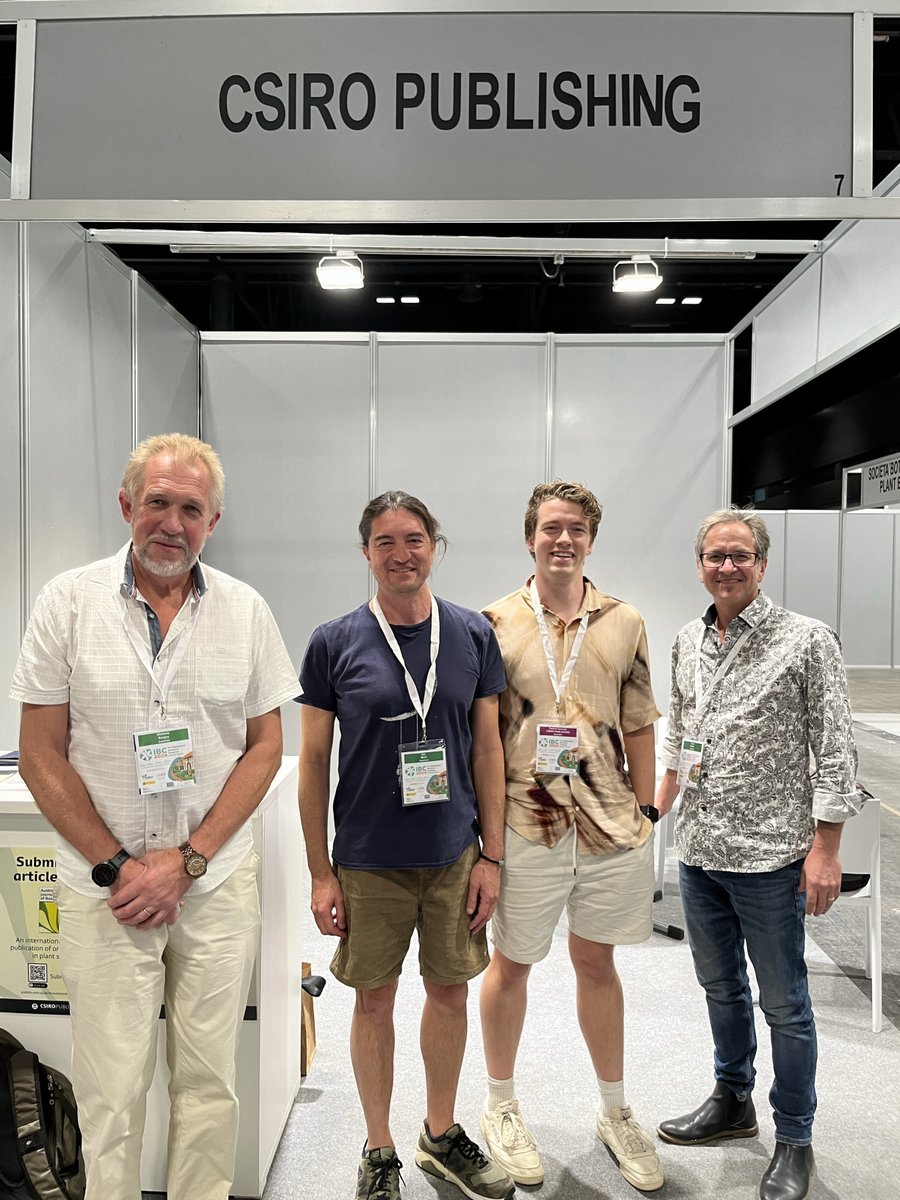 CSIROPublishing's tweet photo. We've been exhibiting at @ibc2024 all this week and our Journal Manager Pat (@PattedPlants) has been catching up with editors from our journals. 

Great to see Sergey Shabala from #FunctionalPlantBio, Mark Ooi from #AusJBotany and Darren Crayn from #AusSysBot!

#IBC2024 https://t.co/U3xgp4xszG