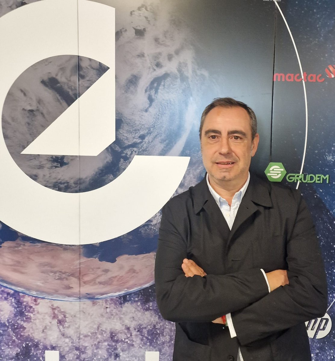 APdigitales's tweet image. Entrevista HP + Partners: &quot;Juntos somos invencibles&quot; (8) | #ENDUTEX : “Los beneficios que aporta #HPLatex son una opción atractiva para una variedad de aplicaciones y sectores industriales”
➡️tinyurl.com/27mfqyfe
@HPGraphicArts #impresiondigital #tintablanca #sostenibilidad