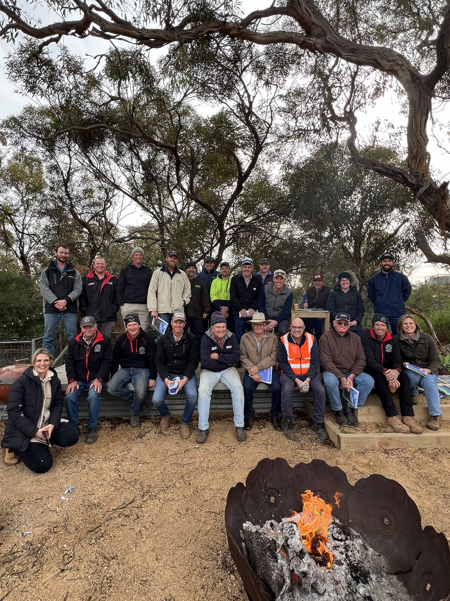 gentry_jayne's tweet photo. Day 2 #GRDCStudyTour Qlders visit Lowbank grower group and Harts farm with Mallee Sustainable. Key messages “KISS” &amp; “create culture of sharing and learning”. Let’s say we needed the fire! @theGRDC @DAFQld #RiskWise @1980BenTaylor @jakeonfarm @MsfMallee @HenryBasker https://t.co/ARBVvcOt7I