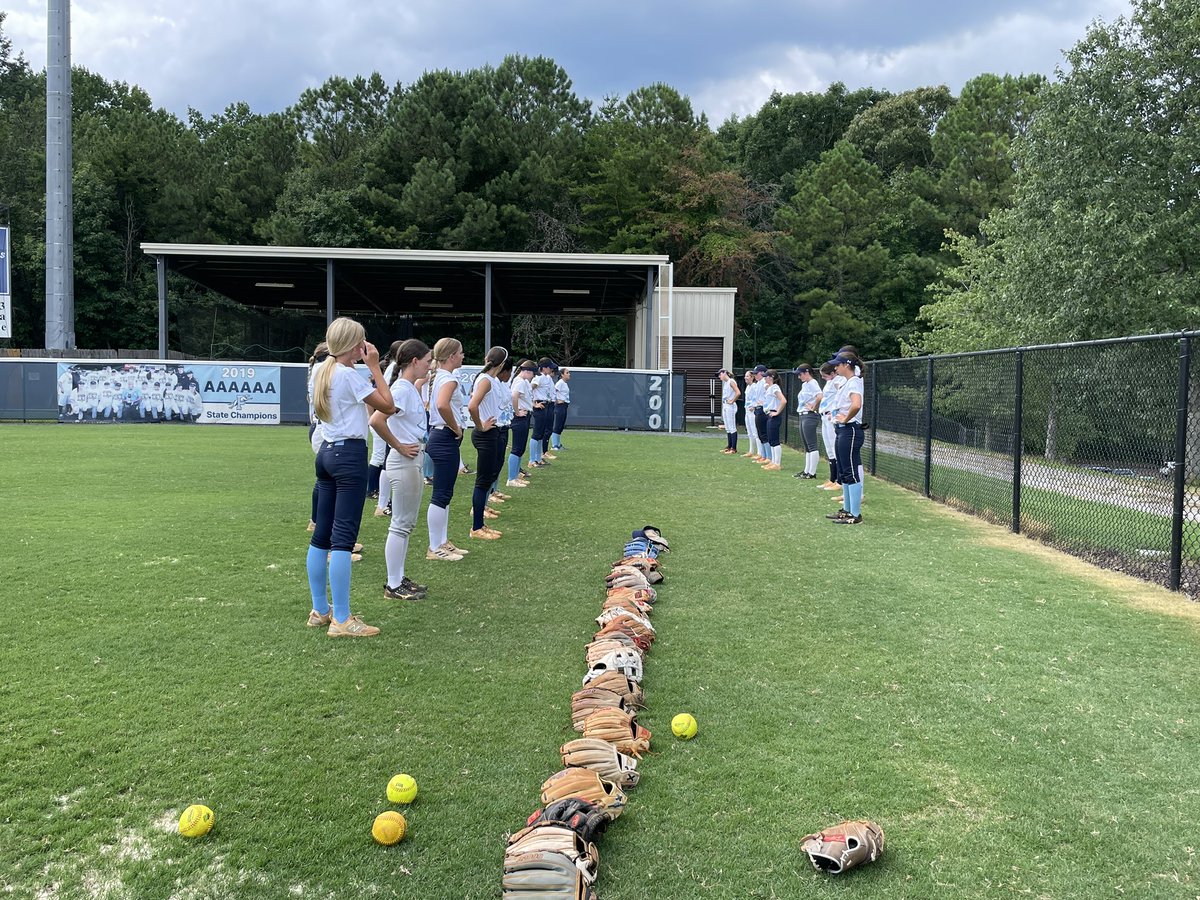 PopeFastpitch tweet media