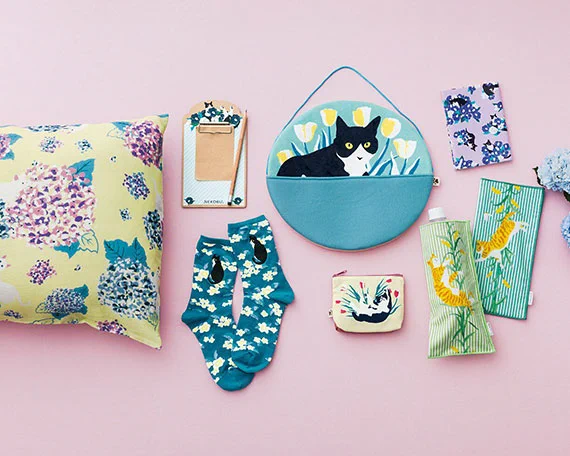 【予約グッズ】毎月届く自分へのごほうび お花と猫の大人かわいい雑貨コレクションが登場!│フェリシモ猫部  