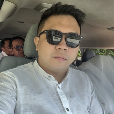 meckoys's tweet photo. #NewProfilePic https://t.co/4J31vItSc1