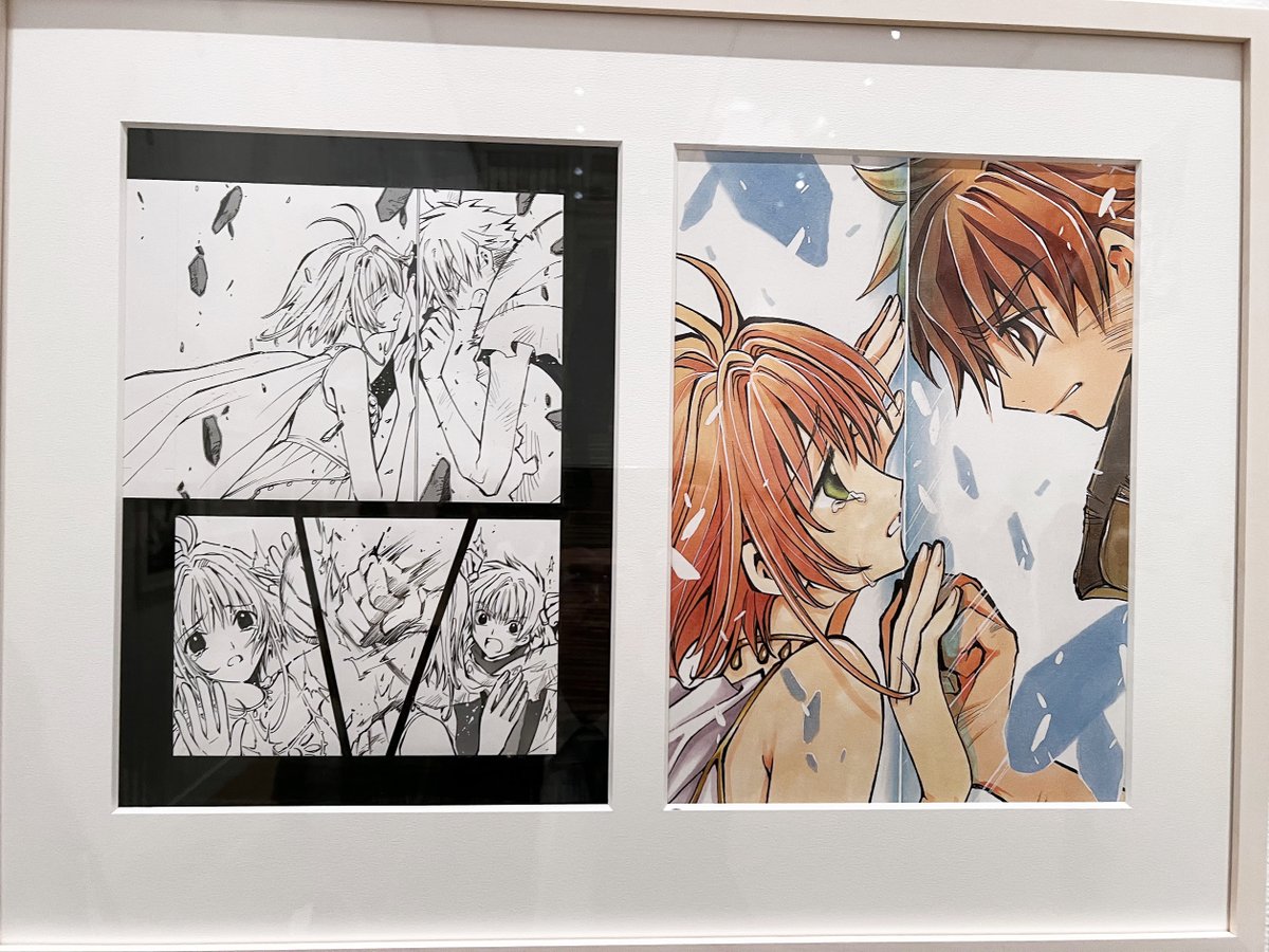 国立新美術館『CLAMP展』に行ってきました。期間は7/3～9/23ですが、今も大入りです。
https://t.co/Y8uFsecoe8
大部分は紙の原稿用紙に描いてあるアナログ原稿なので、CLAMPさん達が作品ごとにペン先やカラー画材を変えている様子をじっくり観察することができます。 