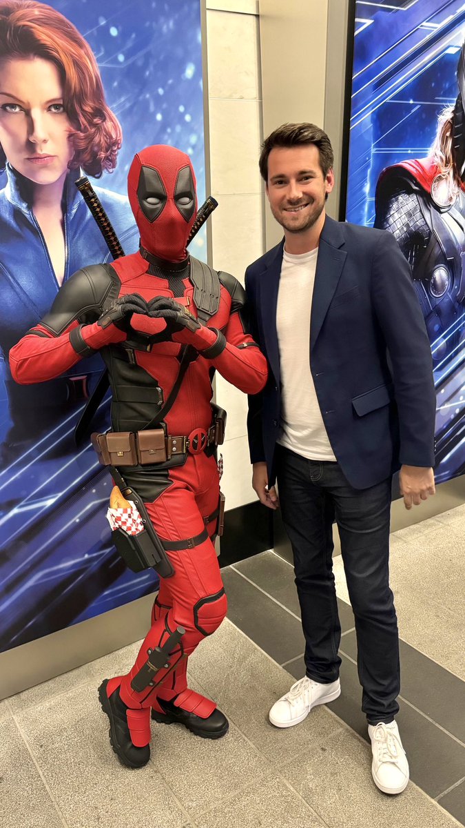 cgonier's tweet photo. "Time to make the chimichangas" 

#Deadpool has arrived at @DisneylandParis! 💥 https://t.co/ACxmyiKjDX