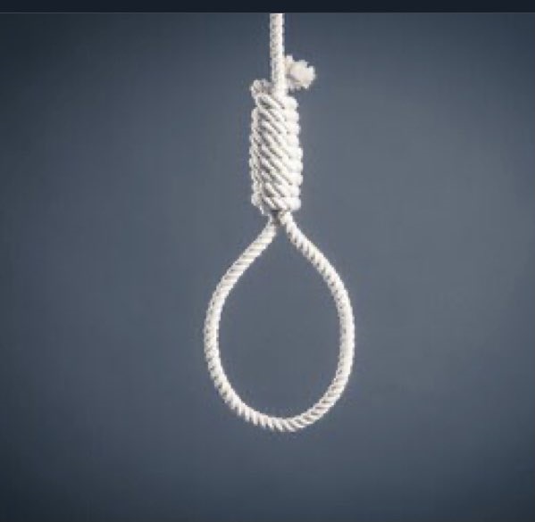 TWO knives?
Oh that's alright then!
#FFS 
<a href="/ukhomeoffice/">Home Office</a> 

#Deterrent NOW!!!