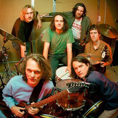 VirginiaDiazR3's tweet photo. Ey! Hoy vamos con lo nuevo de @kinggizzard, @kingsapo con #Tarque y @Diamantelectric con @SilvestreyLN 🌈
Ya, en #180Grados, en @radio3_rne https://t.co/n9z9f5O3mV