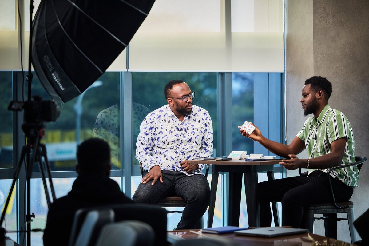 stevekimathi_'s tweet photo. Full Samsung Galaxy Z Flip 6 first impressions video featuring @TechWithMuchiri now available on our Youtube channel.
 https://t.co/WhDFuVAGw6 https://t.co/yNv3cbdcZH
