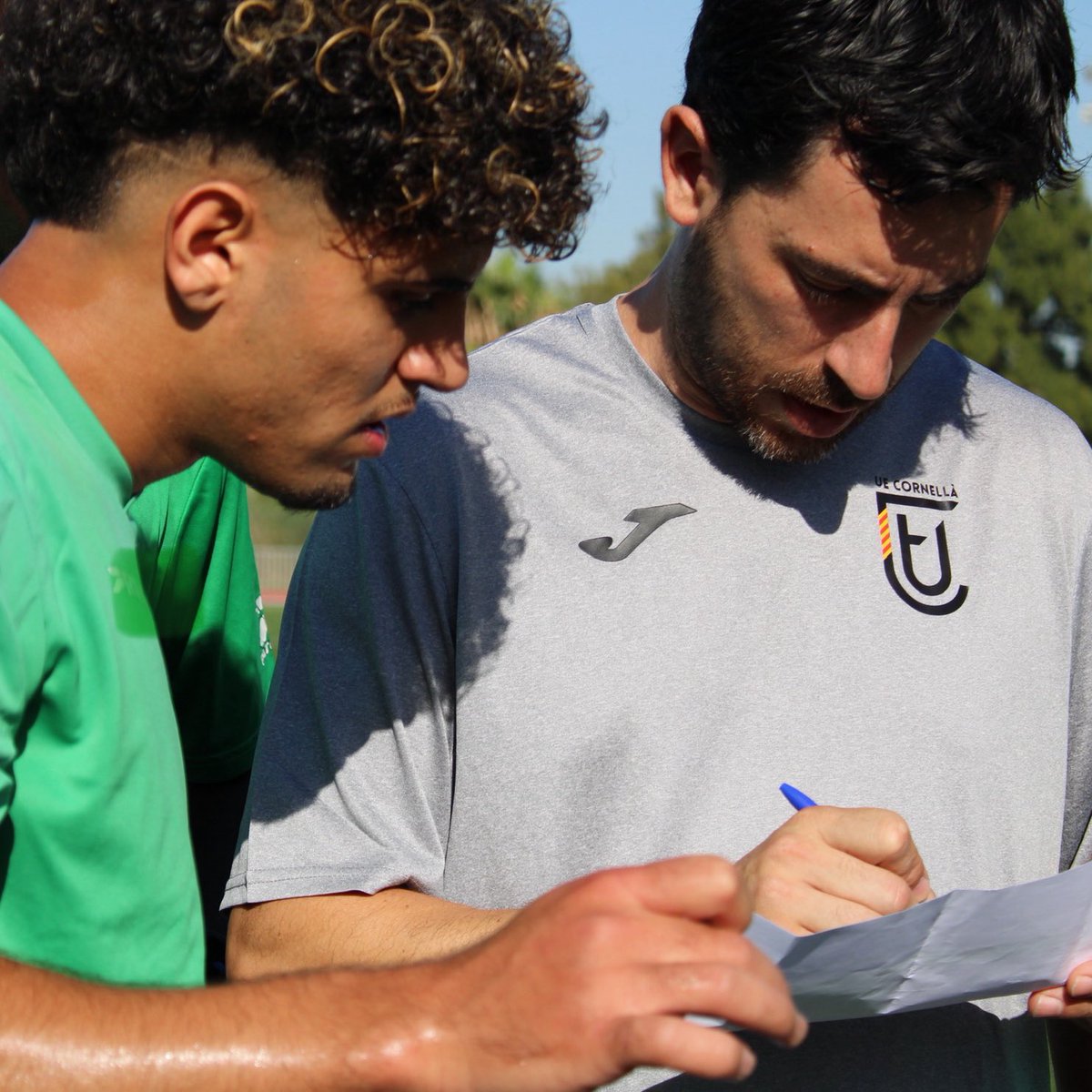 UE Cornellà 💚 tweet media