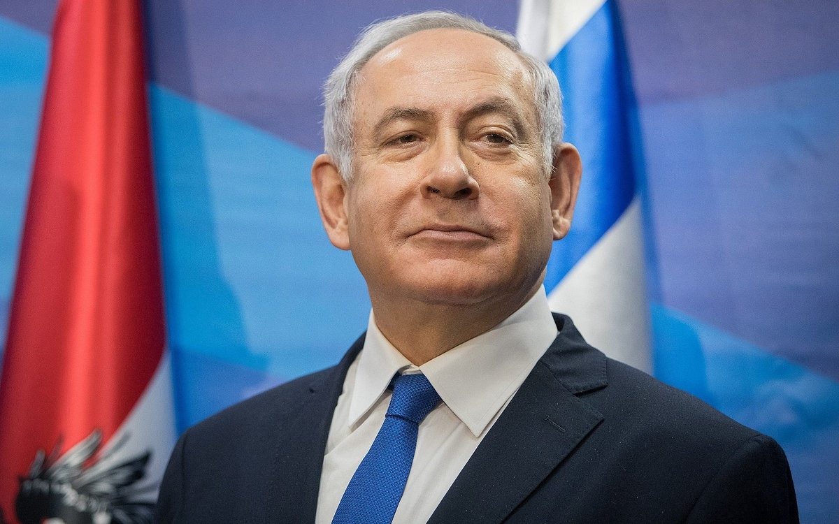 Do you think Netanyahu belongs in jail?

Yes or no