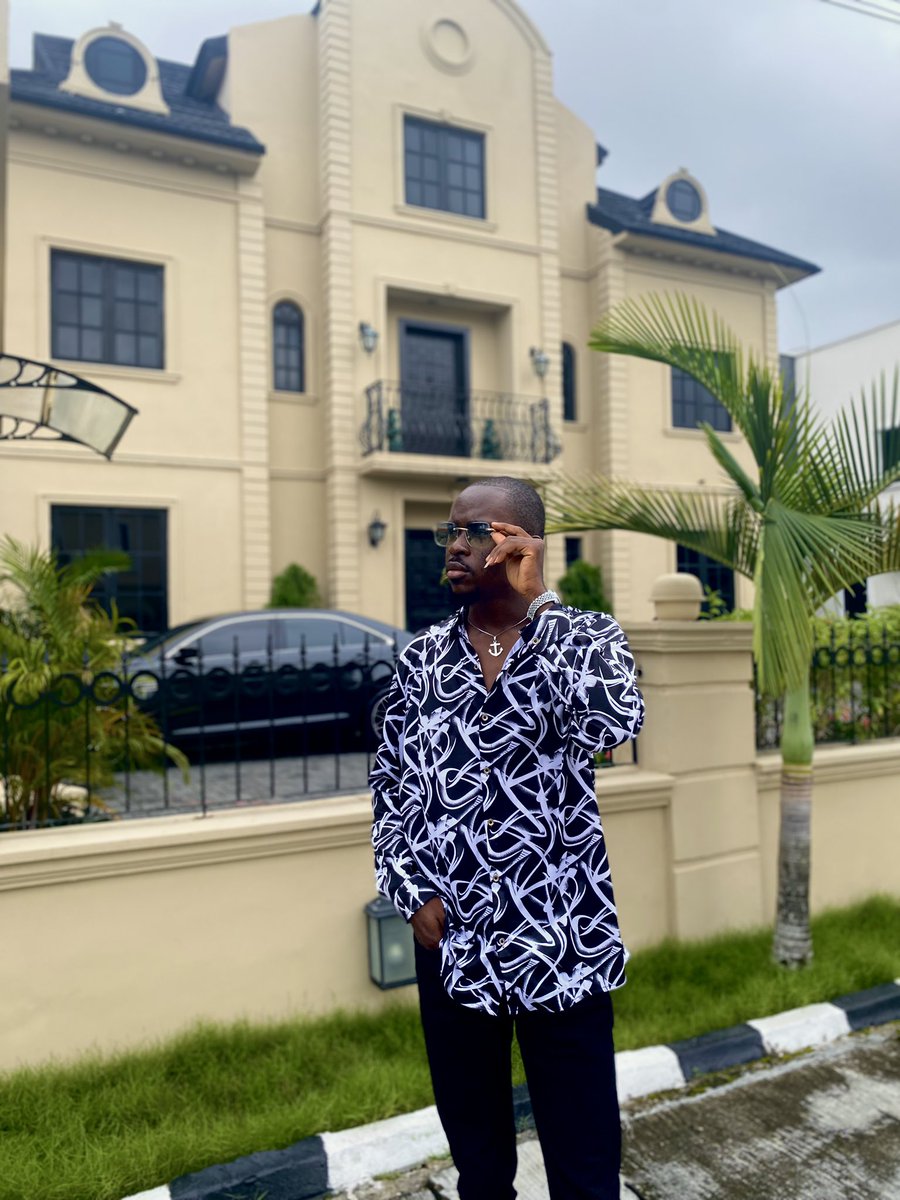 PatrickOmosaiye's tweet photo. +1🎉🍾🎂. Thank you Lord
Happy birthday Damilare 🎂🥂
#birthday #birthdayboy #newage #julyborn #24thofjuly https://t.co/8OosFa1OBd