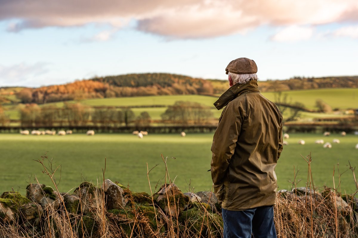 RuralPolicySRUC's tweet photo. 🌾 On #SamaritansAwarenessDay, let's highlight the importance of #mentalhealth in #farming.🌱 Read more about the importance of the community based programs like 'Men's Sheds' in our new blog: https://t.co/Aw8tqgTPJ7 
#MentalHealthMatters #RuralSupport #FarmingWellbeing https://t.co/HDt172zrHI