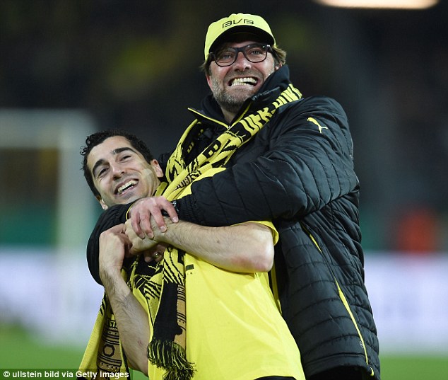 Inter Milan midfielder <a href="/HenrikhMkh/">Henrikh Mkhitaryan</a> is a pure "Gujju", a "bania". For those familiar with #India, they would know what I mean at the end of this post 😅

Recently,  the Armenian international talked about the manager of Premier League club Liverpool, #JürgenKlopp, who was his